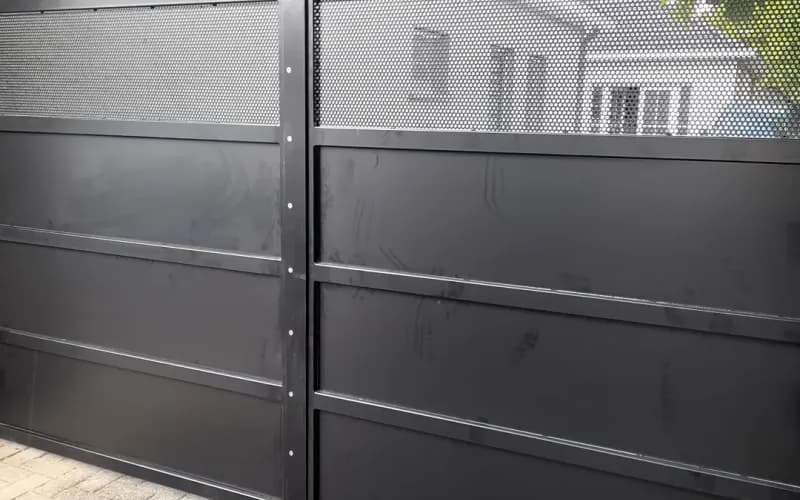 Metalen poort — beeld 2
